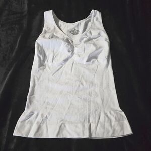 White shapewear tanktop